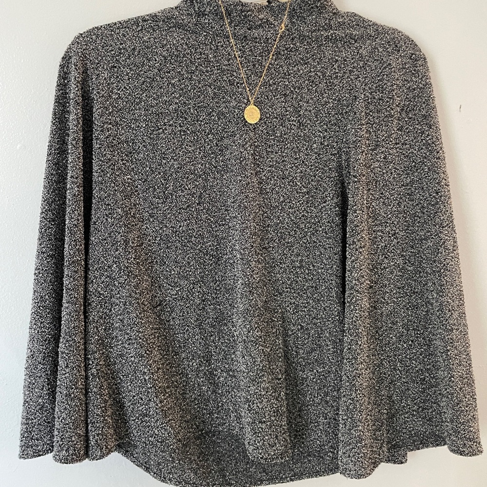 Zara Women’s Long Sleeve Top